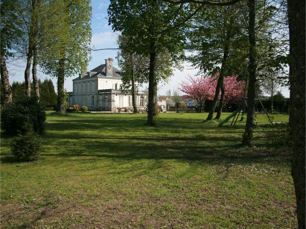 Chateau Du Clos Mortier Saint-Dizier Kültér fotó